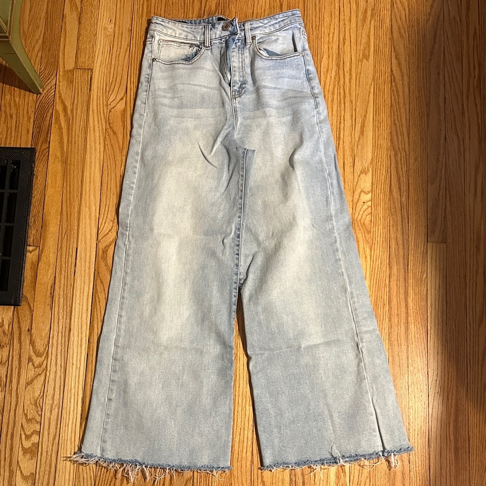 Frank & Oak Nina Wide Leg Light Blue Women Jeans 28 fit like 26